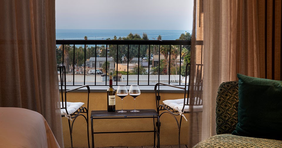 The Drisco Hotel - Premium Room with Balcony